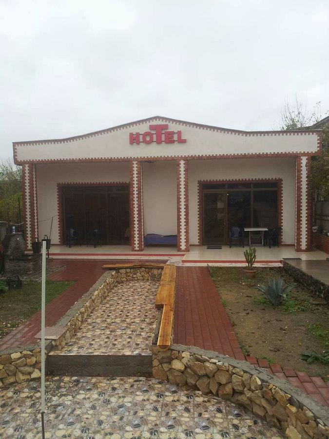 Hotel Rio クタイシ エクステリア 写真