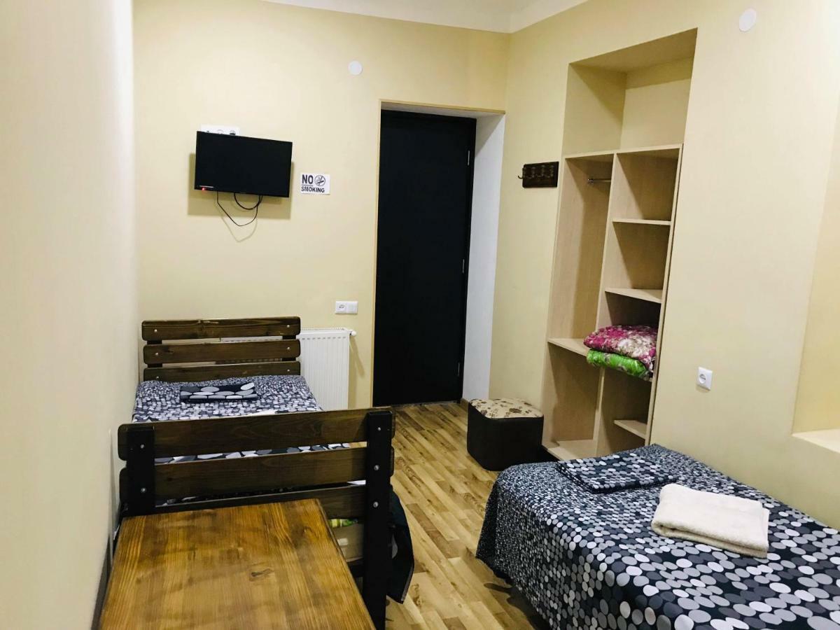 Hotel Rio クタイシ エクステリア 写真